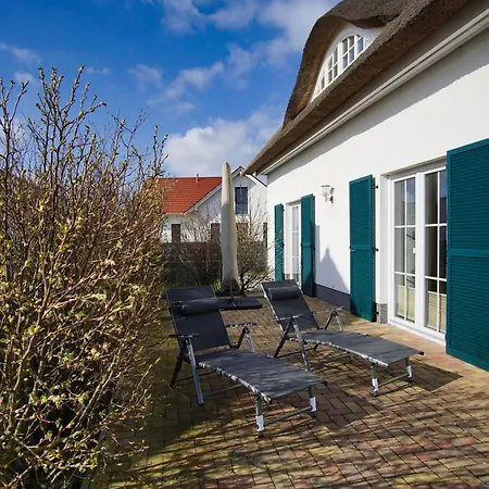 Holiday home Haus In Idyllischer Lage Mit Terrasse Und Eingezaeunten Garten - Linea *